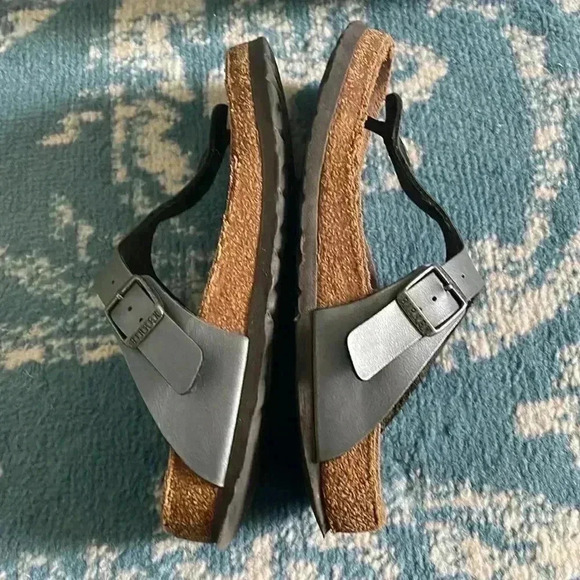 Birkenstock thong, silver buckle sandals, 37 - Picture 6 of 7